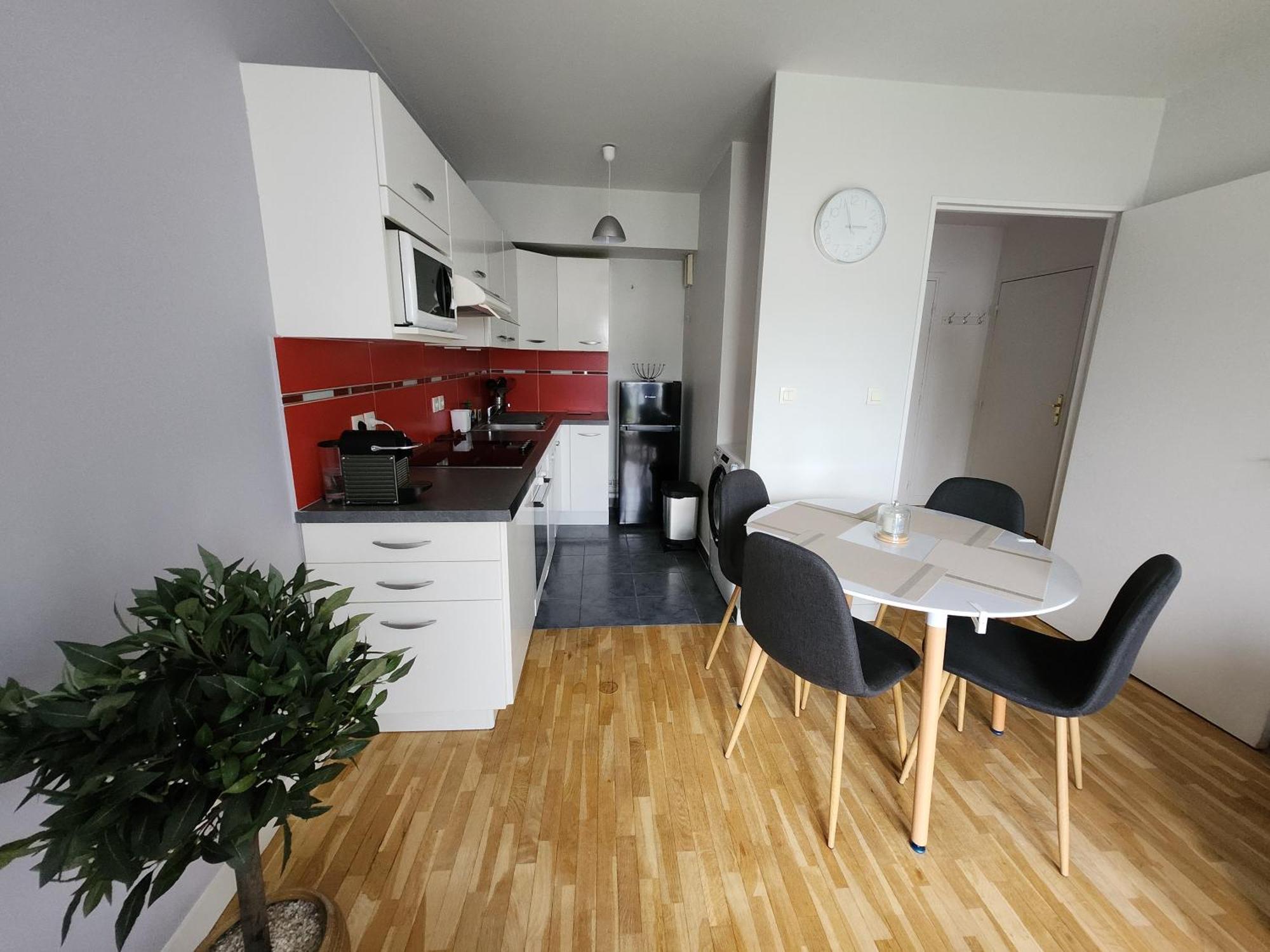 Appartement, Balcon, Parking, 5' Disneyland Montévrain Exteriör bild